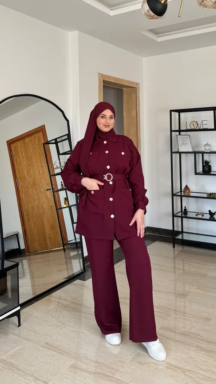 Ensemble Costume à Boutons Marron